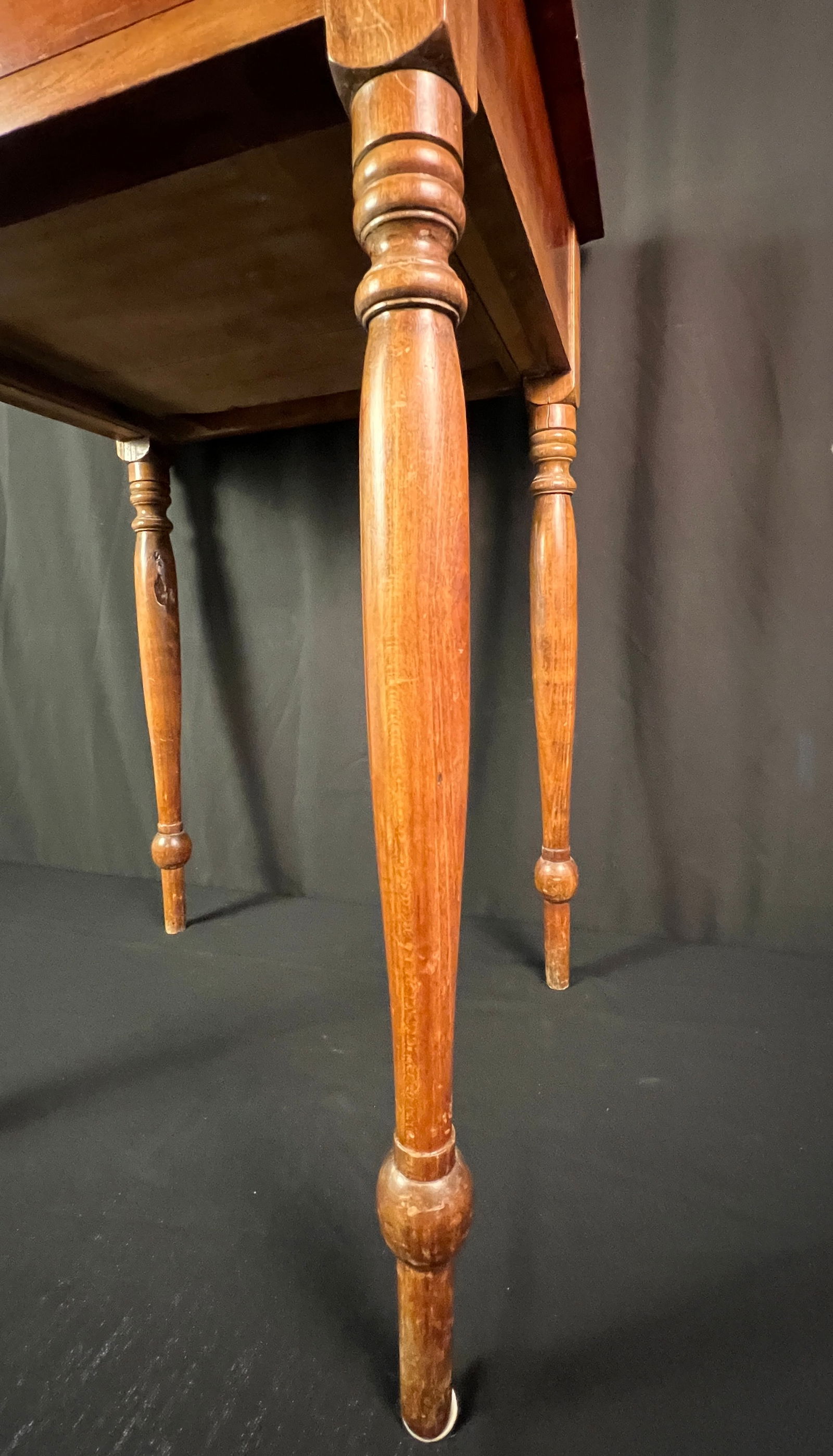 Antique American Cherry Single Drawer Work Table - 7