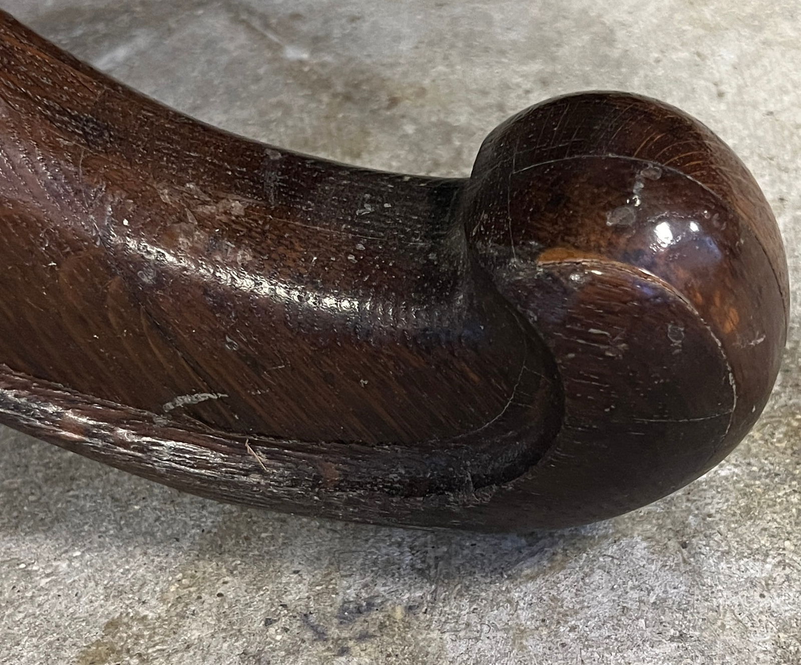 Round Oak Table with Carved Base - 6