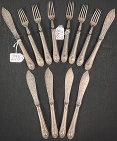 An English Sterling Silver Fish Serving Set