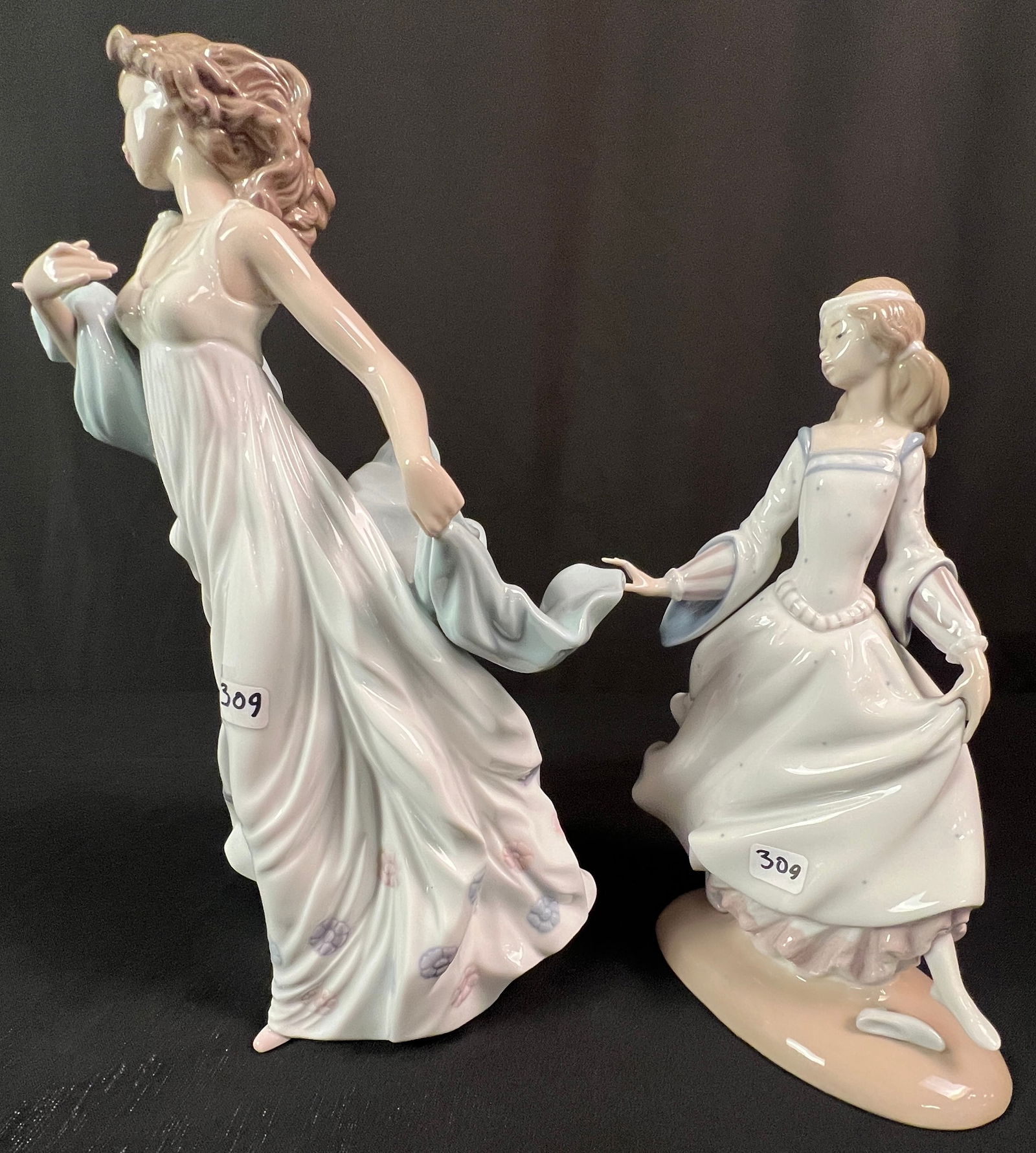 2 Lladro Figurines - 2