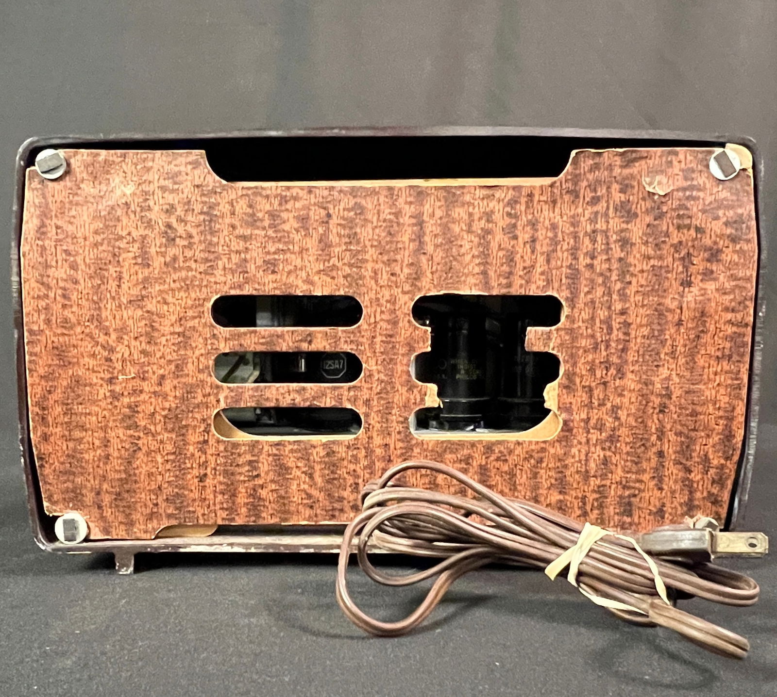 Radiola Bakelite Model 61-8 Radio, C1947 working - 5