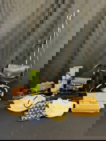 Large group of Vintage Ladies Handbags