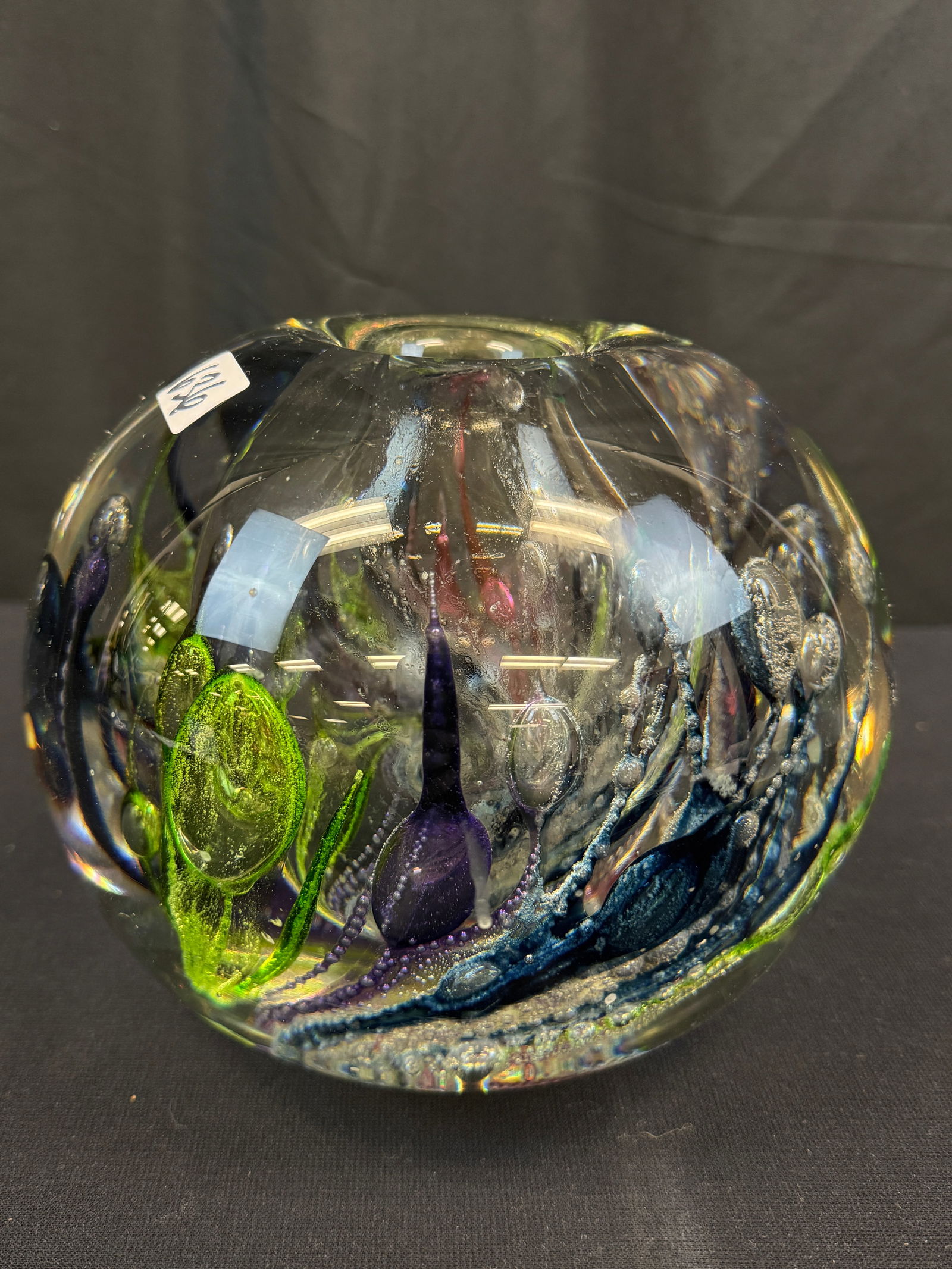 Leaon Applebaum Hand blown Vase, Signed C1985 (1 of 9)