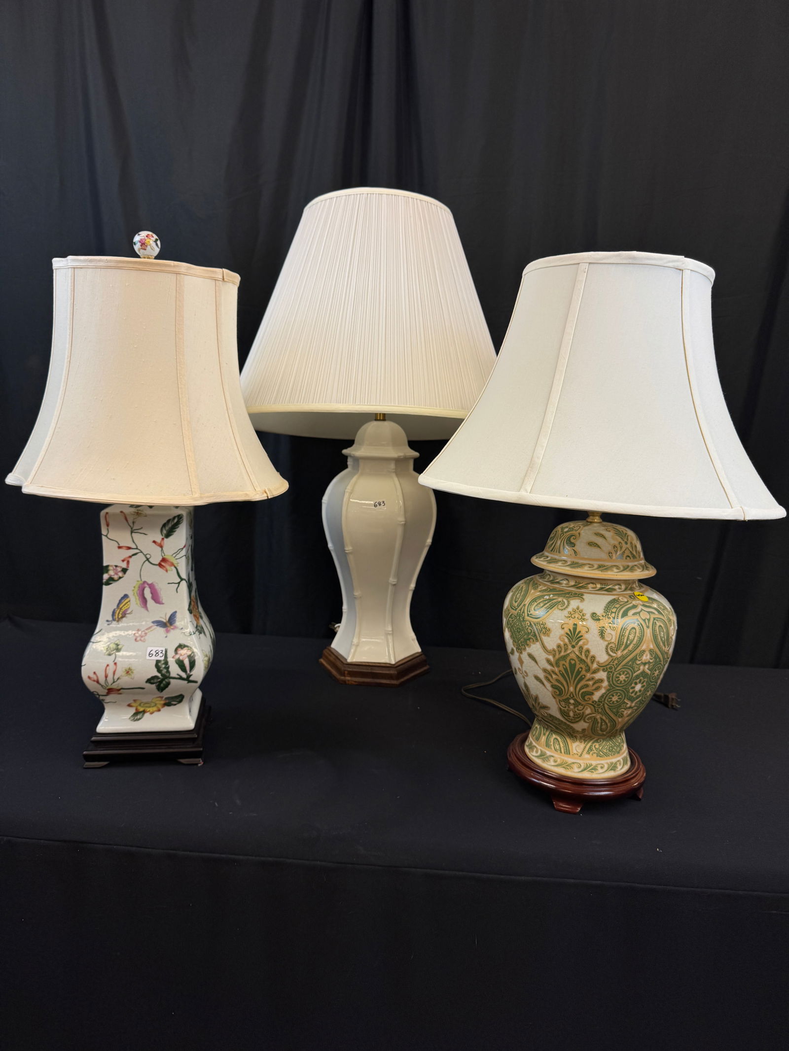 3 Vintage Oriental style Table Lamps (1 of 11)