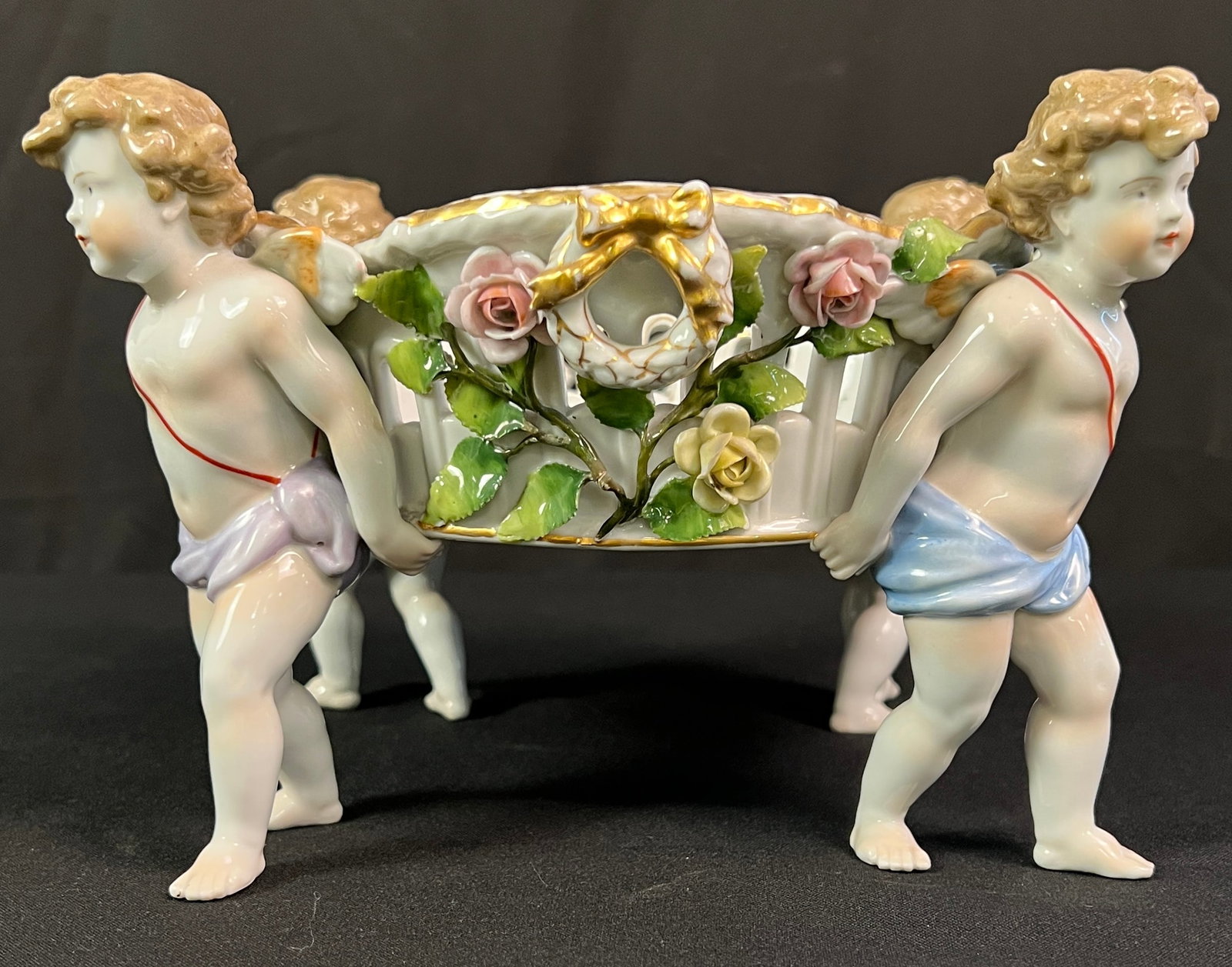 Dresden Porcelain Footed Compote, c.19th Century - 2