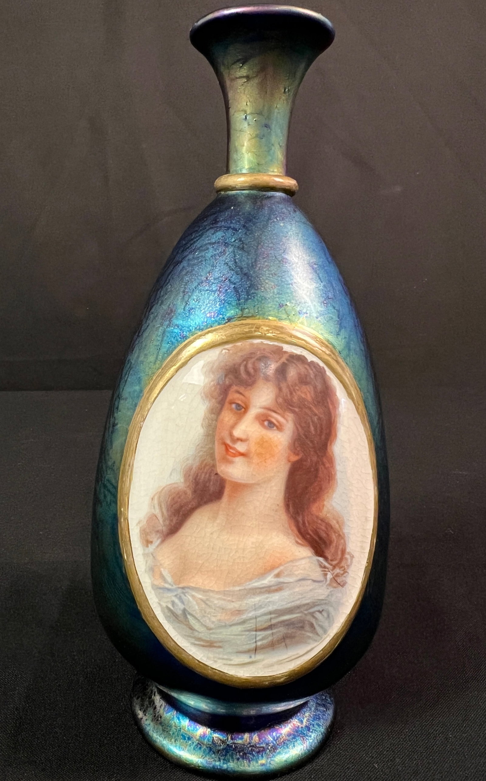 Austrian Iridescent Portrait Vase c. 1900 (1 of 6)