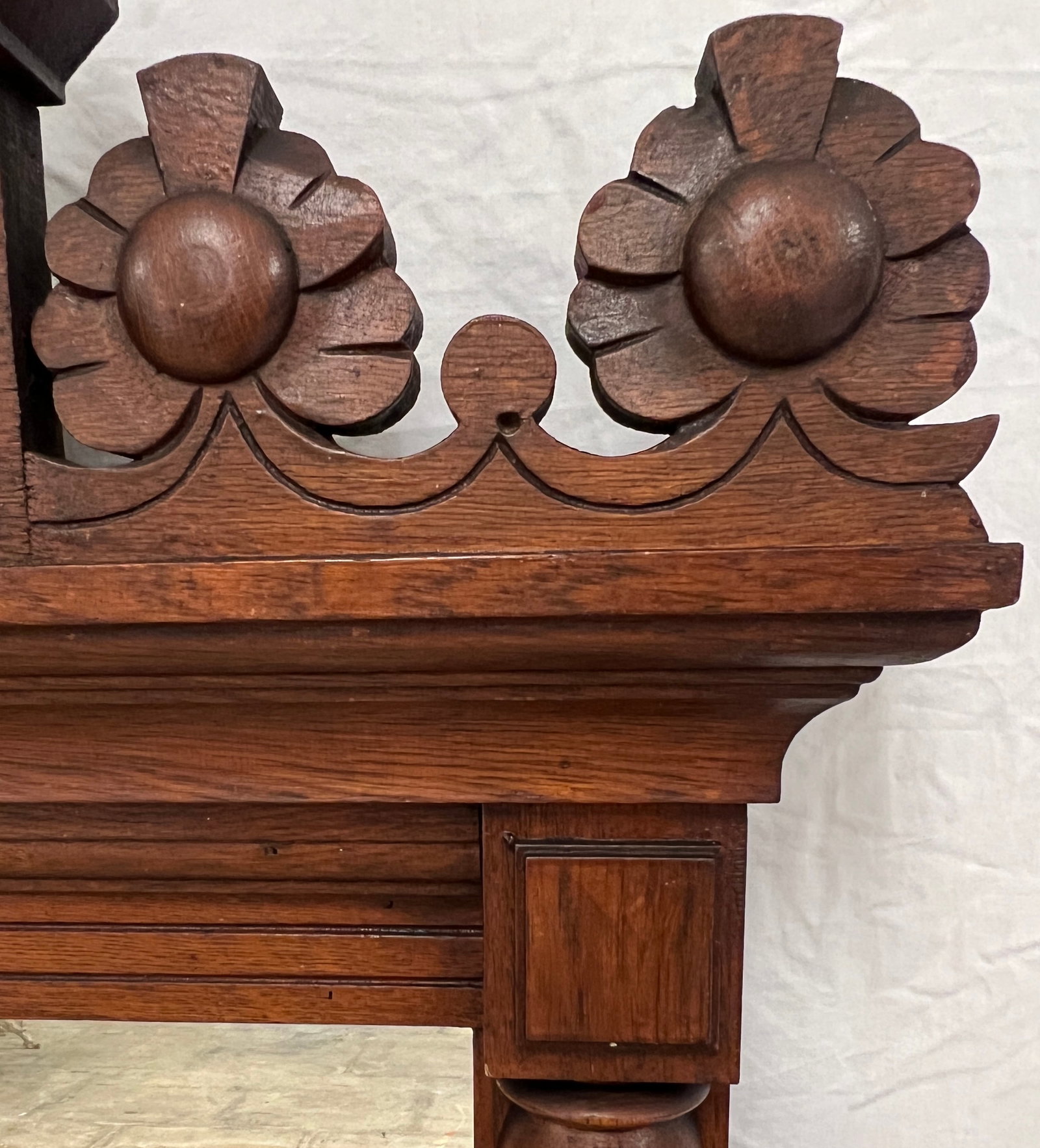 Victorian Floral Carved Hall Mirror, c.1880s - 4