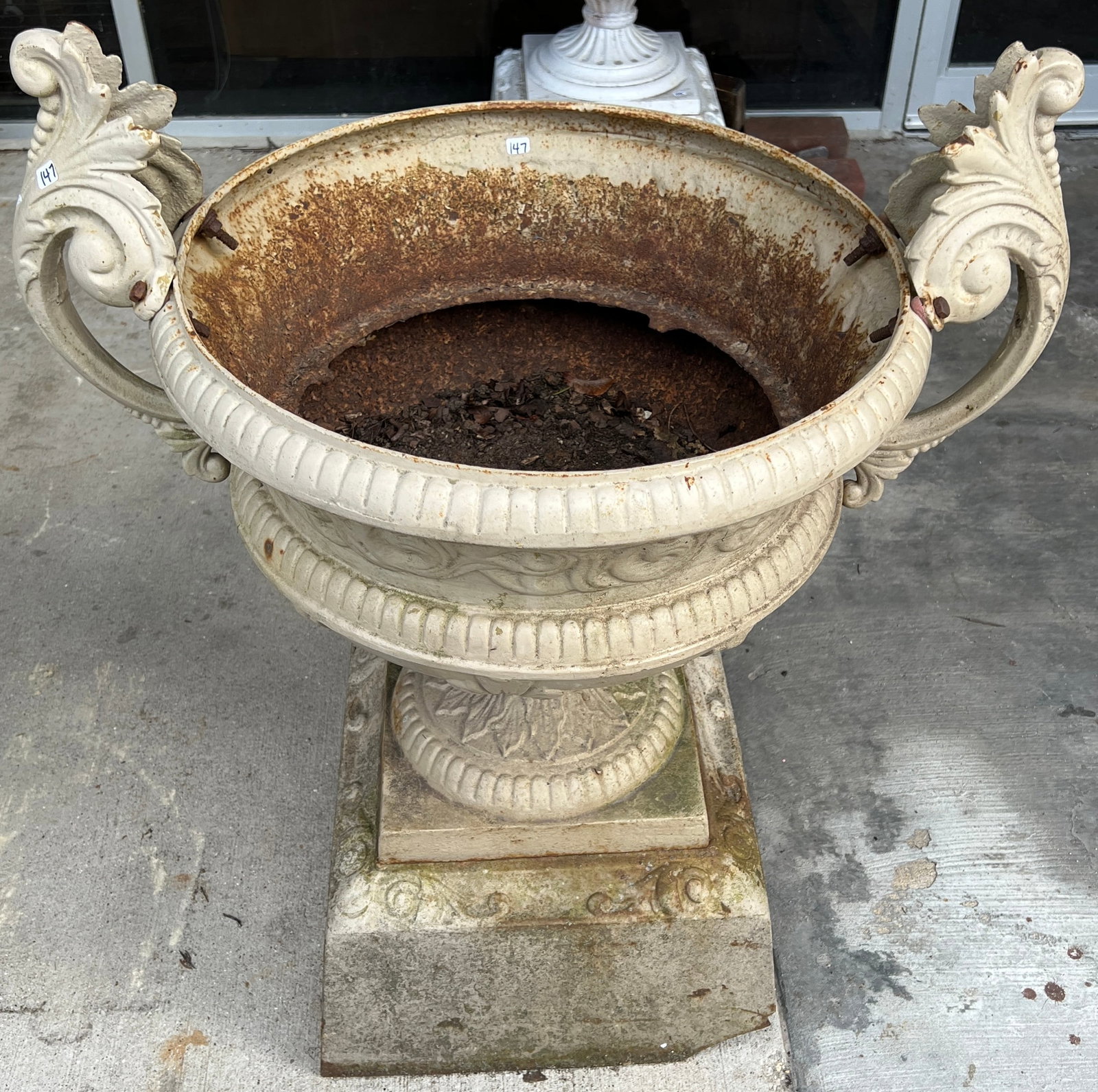 Victorian Cast Iron Planter w/ Arms (1 of 6)