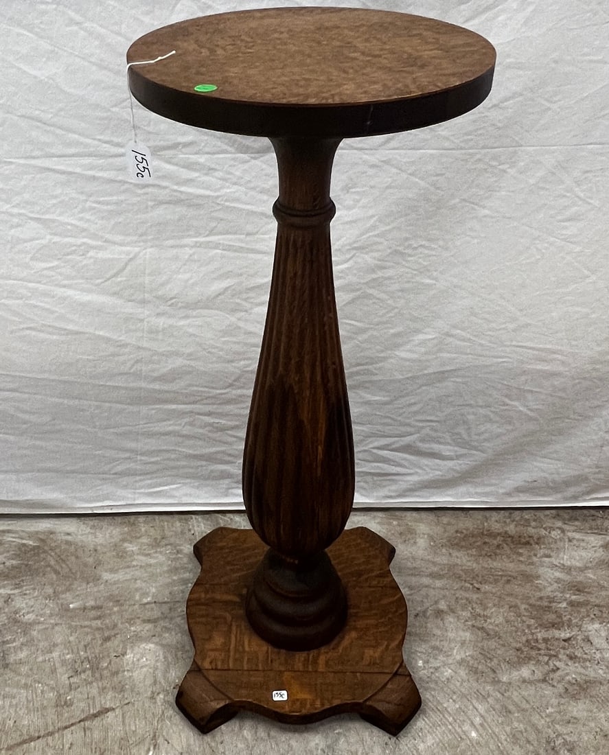 Oak Plant Pedestal (1 of 6)