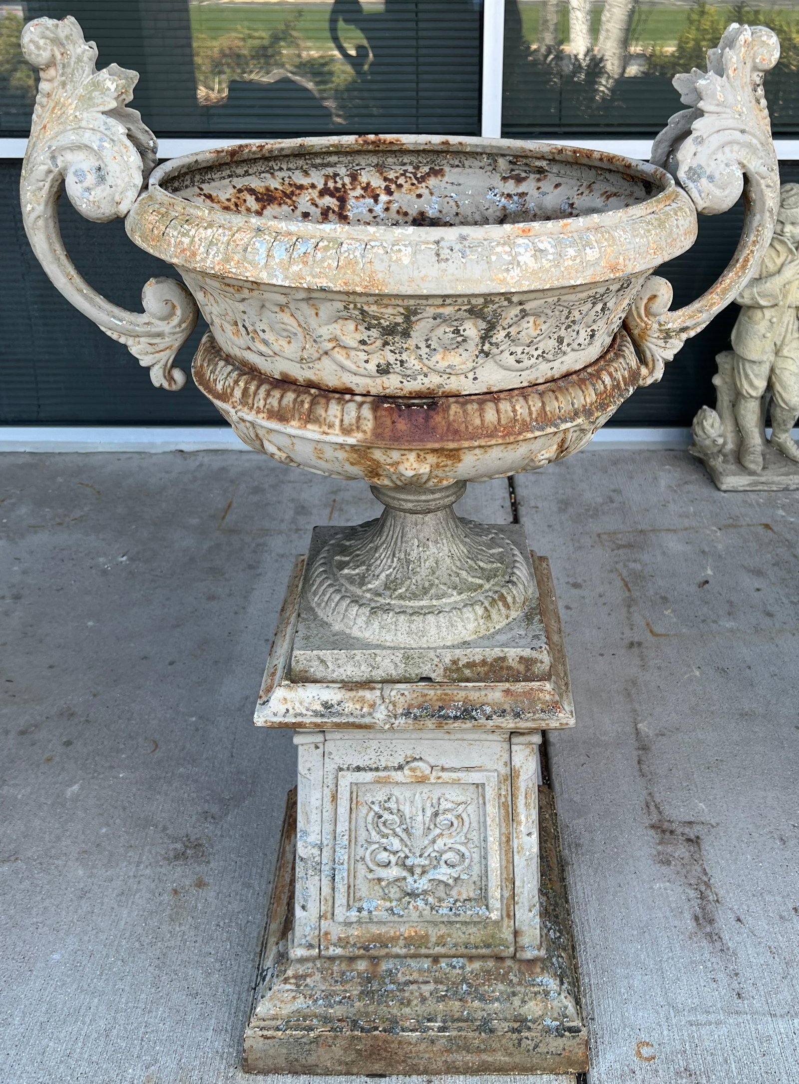 Victorian Tall Cast Iron Planter (1 of 6)