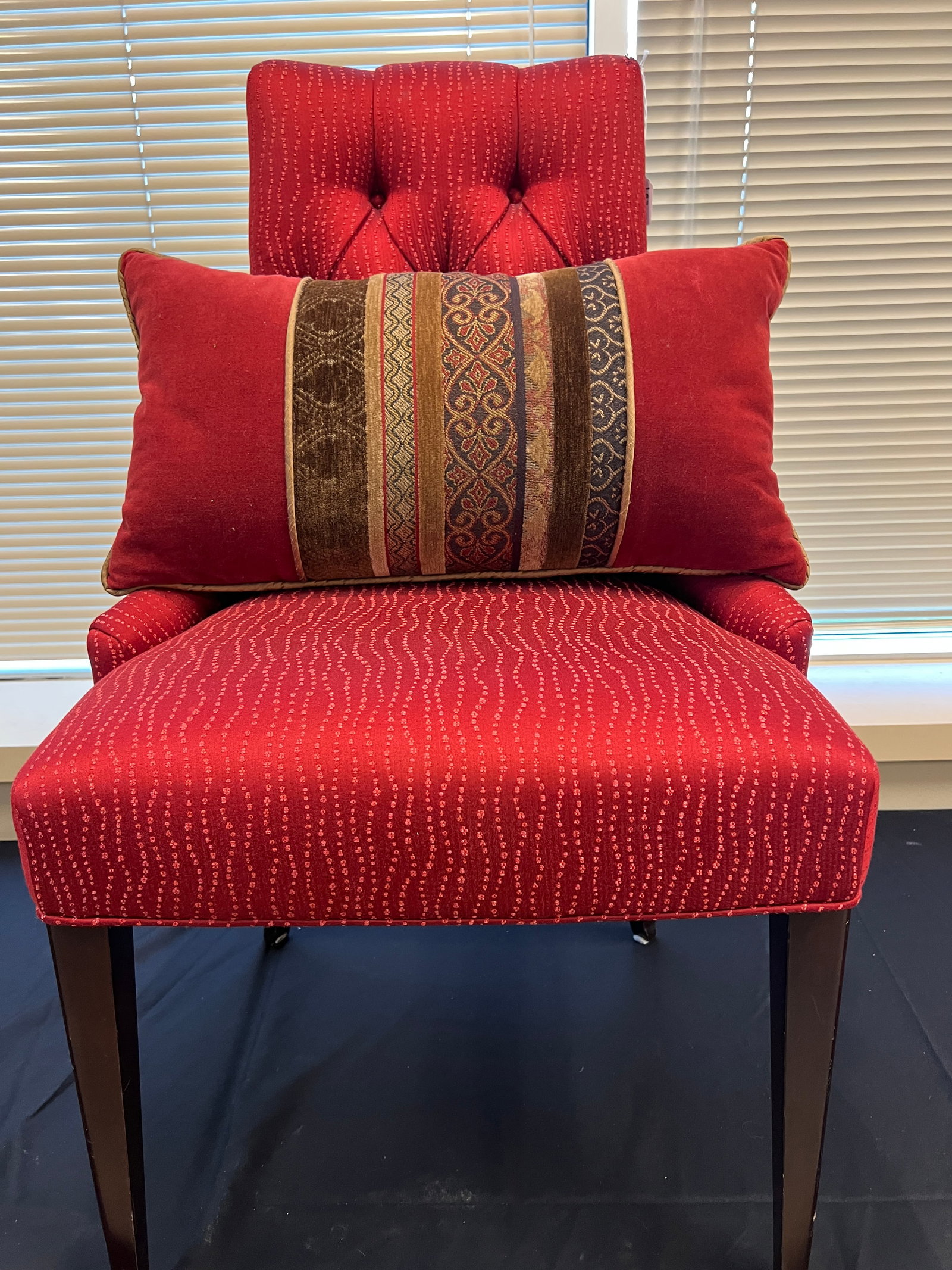 Baker Button Tufted Designer Accent Chair - 9