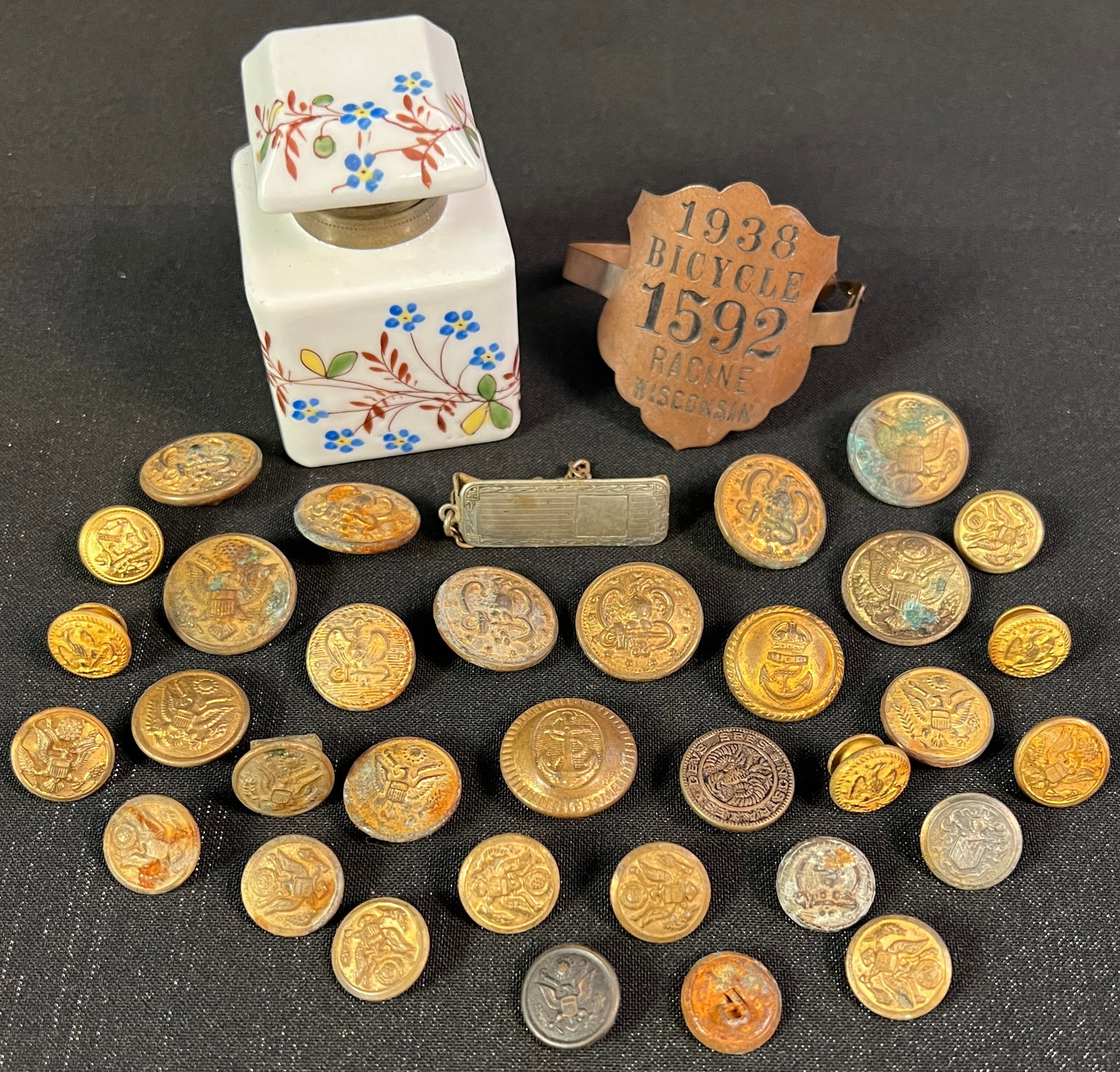 31 Civil War & Earlier Military Buttons, More!: A group of 31 naval, Civil War, postwar, and earlier military buttons Some specifically identified as US Navy buttons which feature an eagle perched on an anchor. Along with a 1938 Racine bicycle
