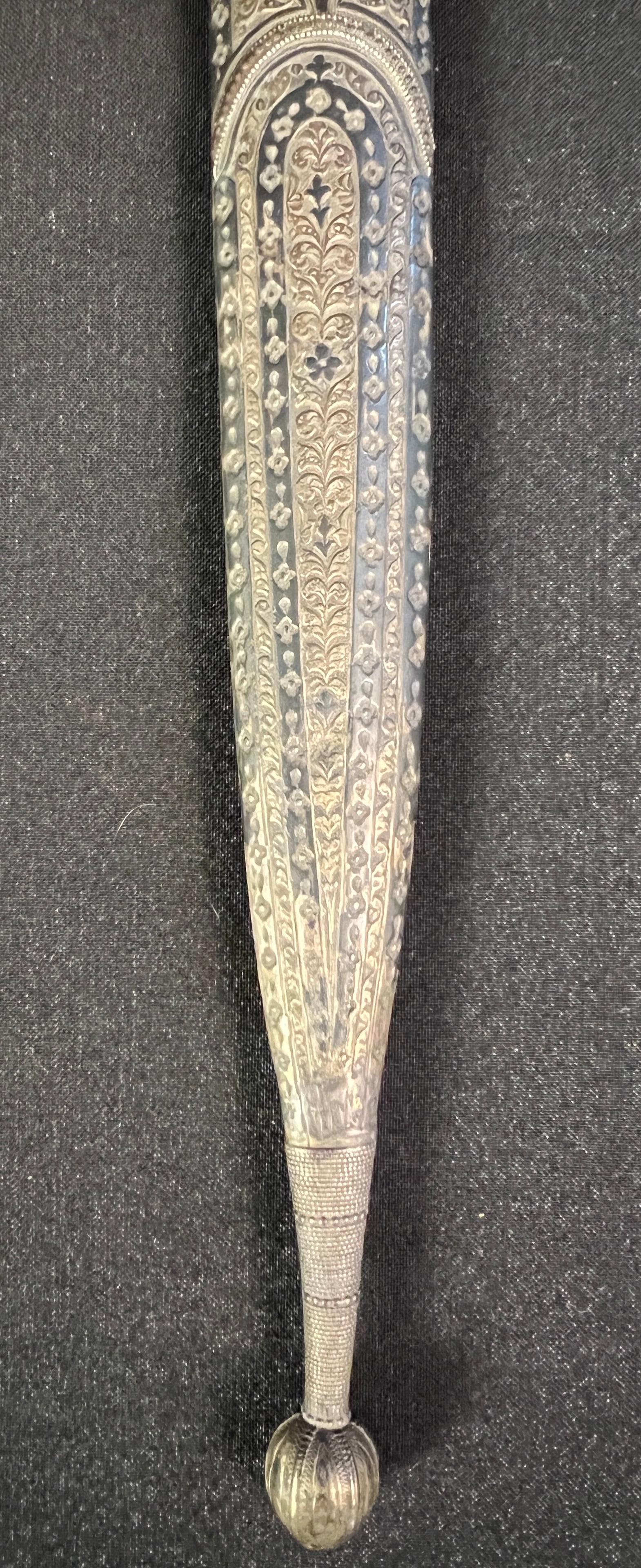 18th Century Middle Eastern Silver Dagger - 7