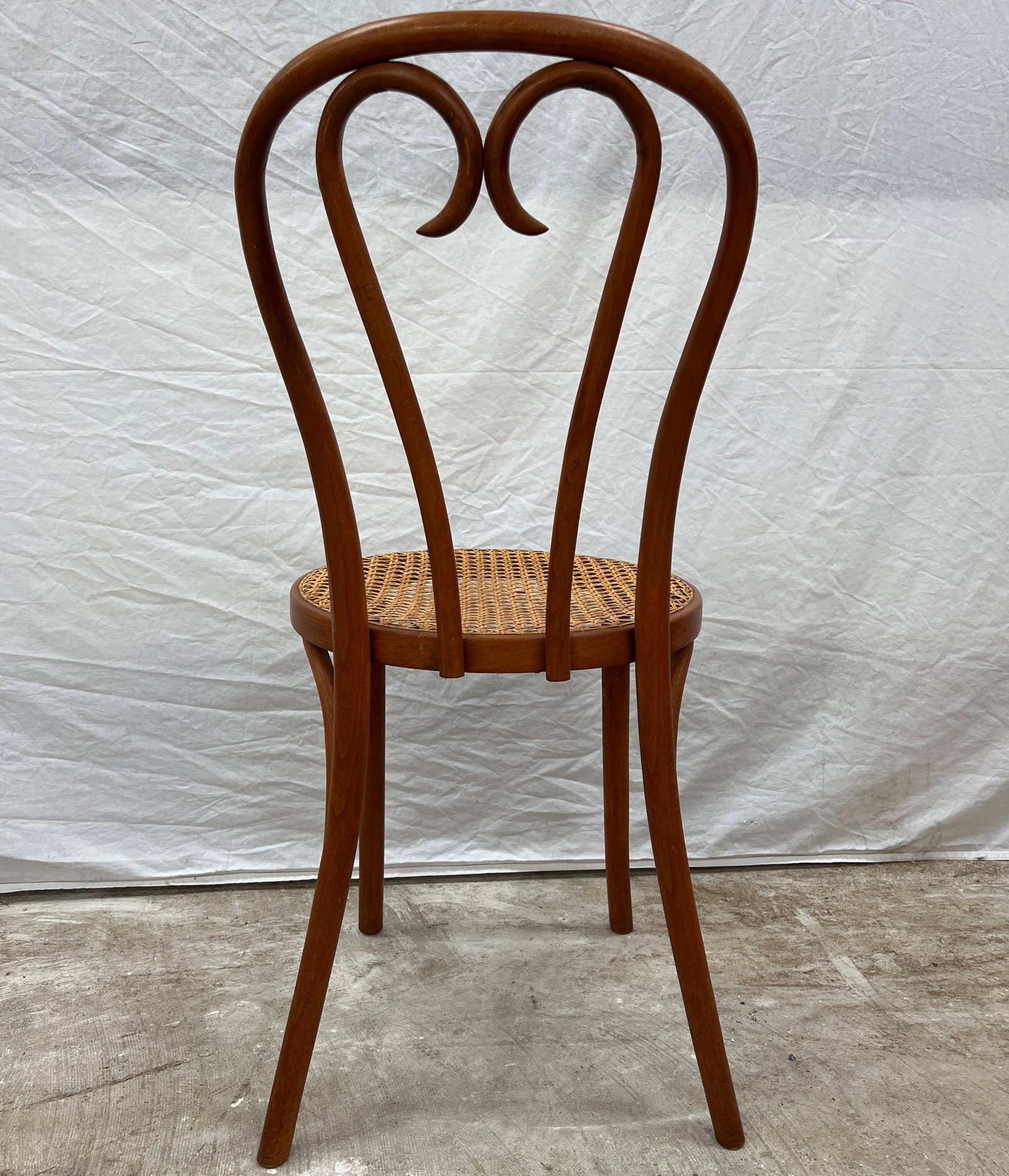 6 Thonet-Style Chairs - 8