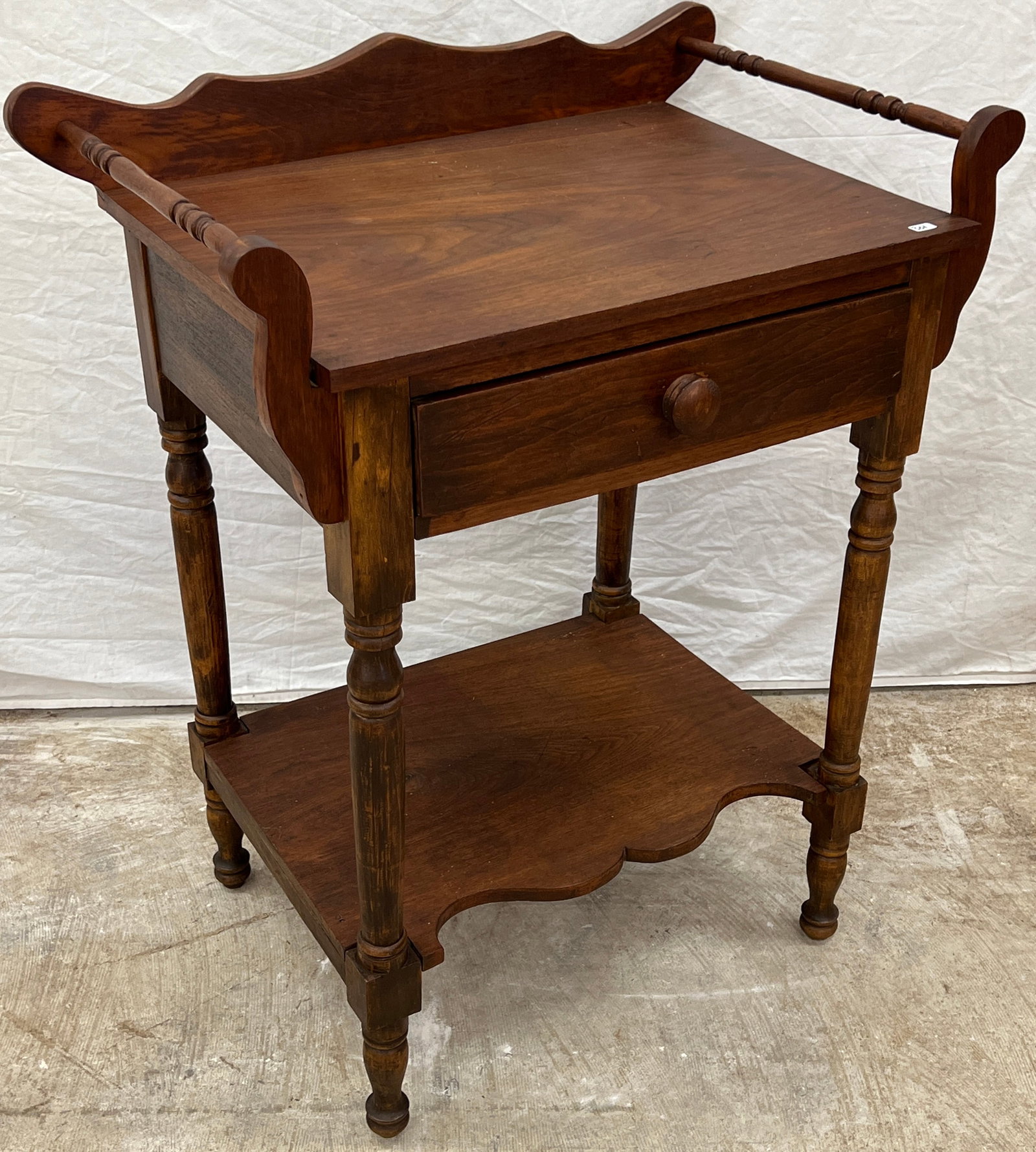 Walnut Single Drawer Washstand c. (1 of 6)