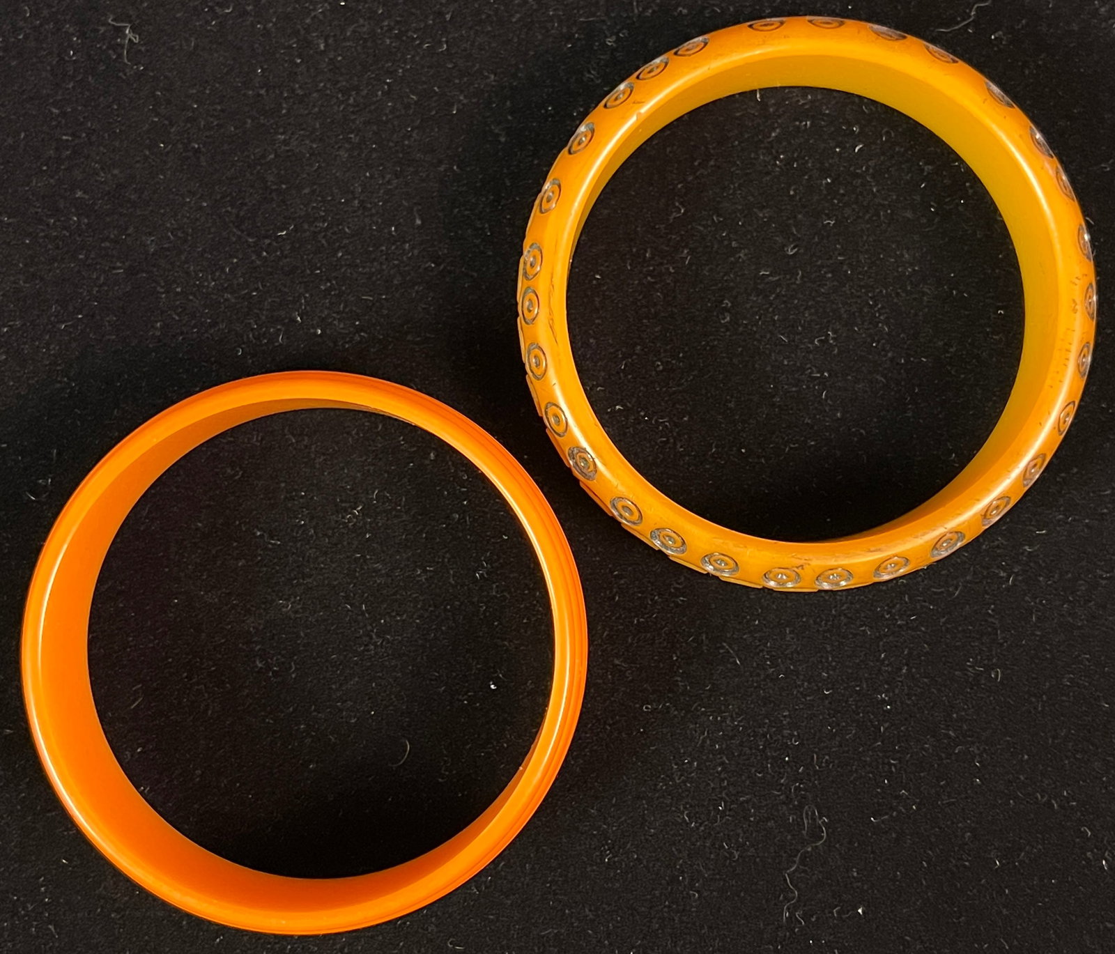 4 Bakelite Bracelets - 5