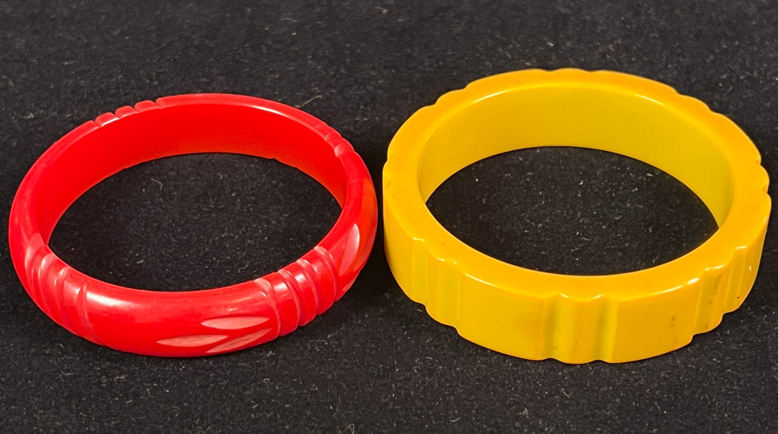 3 Bakelite Bracelets - 6