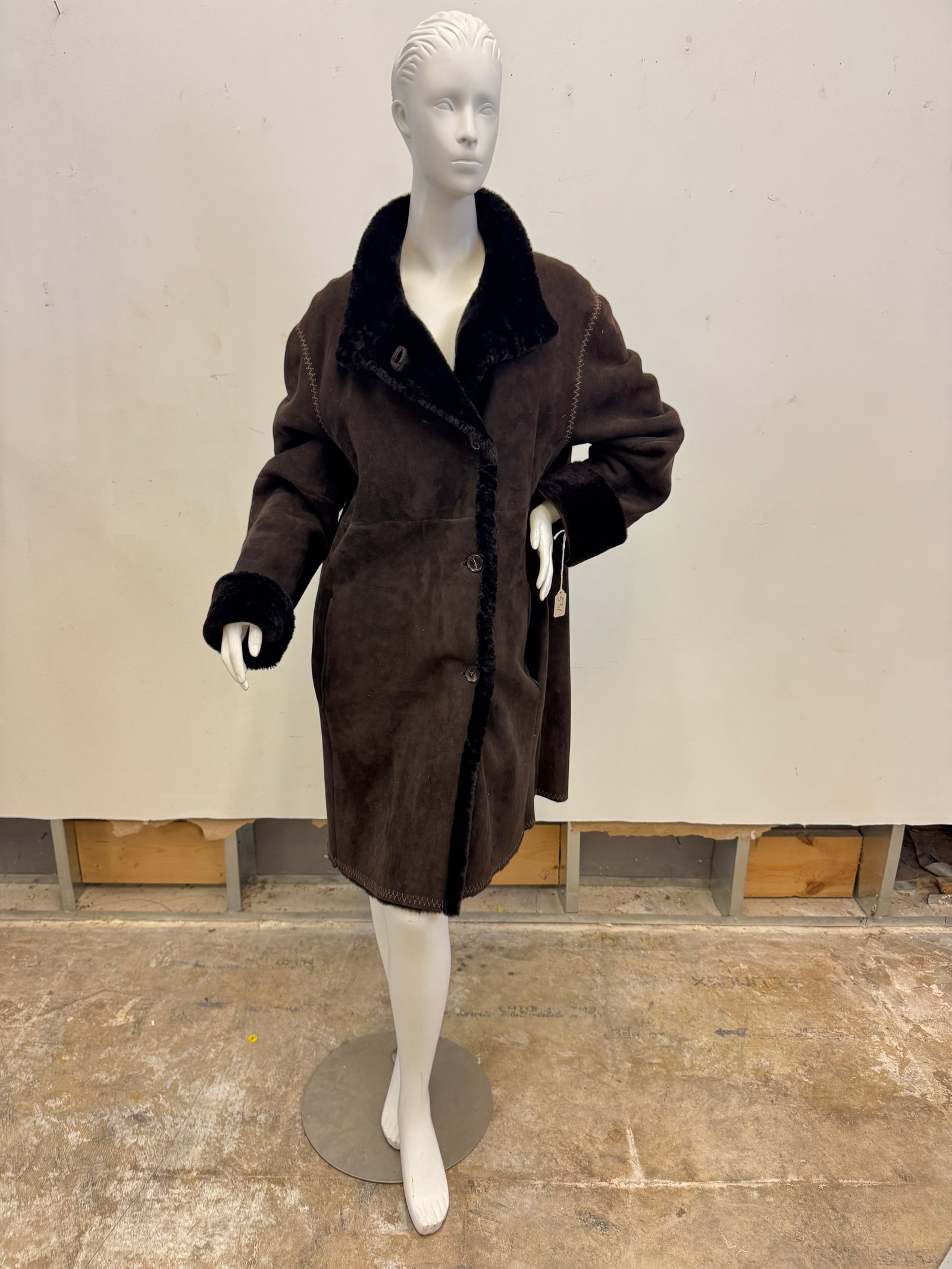 Sinclair Ladies Shearling Coat (1 of 5)