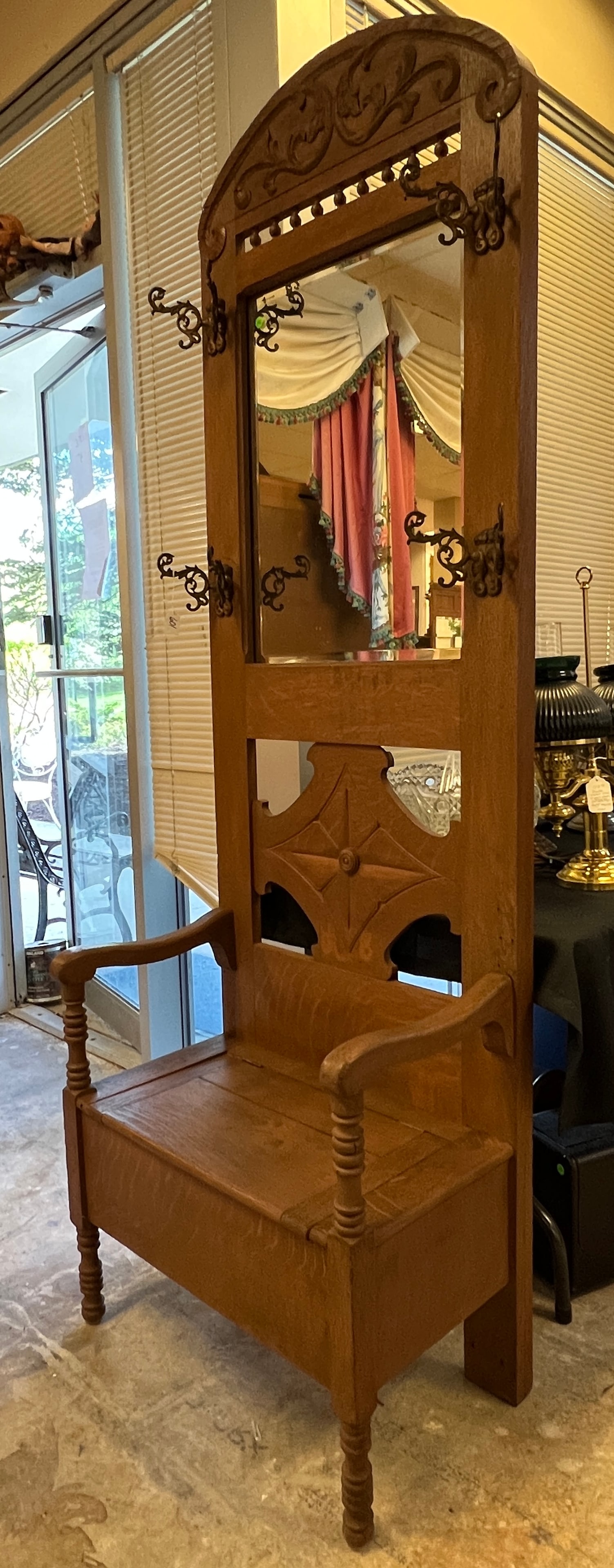 Oak Entryway Seated Hall Tree - 2