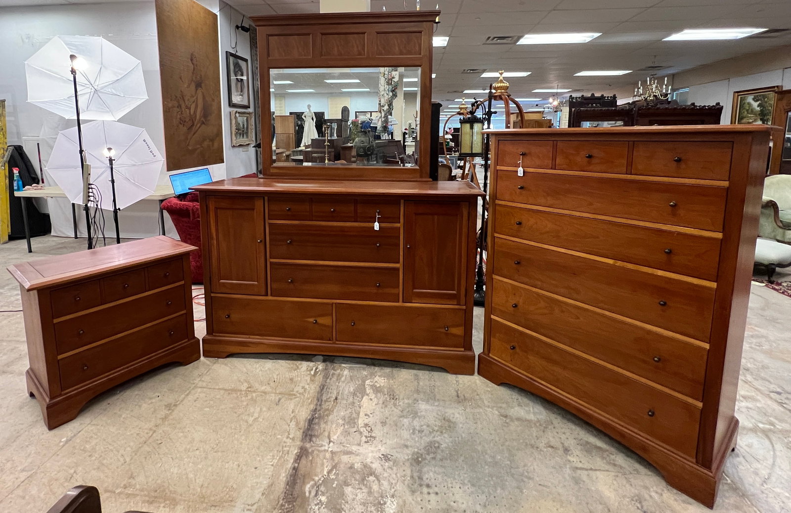 Hooker Furniture Cherry Bedroom Suite: A Hooker Furniture A high quality Hooker Furniture cherry bedroom suite consisting of a six-drawer high boy (55" tall X 42" across X 19" deep), a large 6-drawer dresser w/ compartment sides and bevele