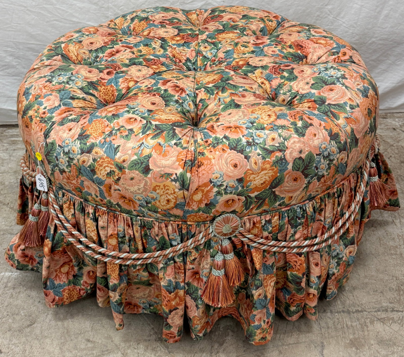 Fancy Victorian Style Pouf Ottoman (1 of 6)