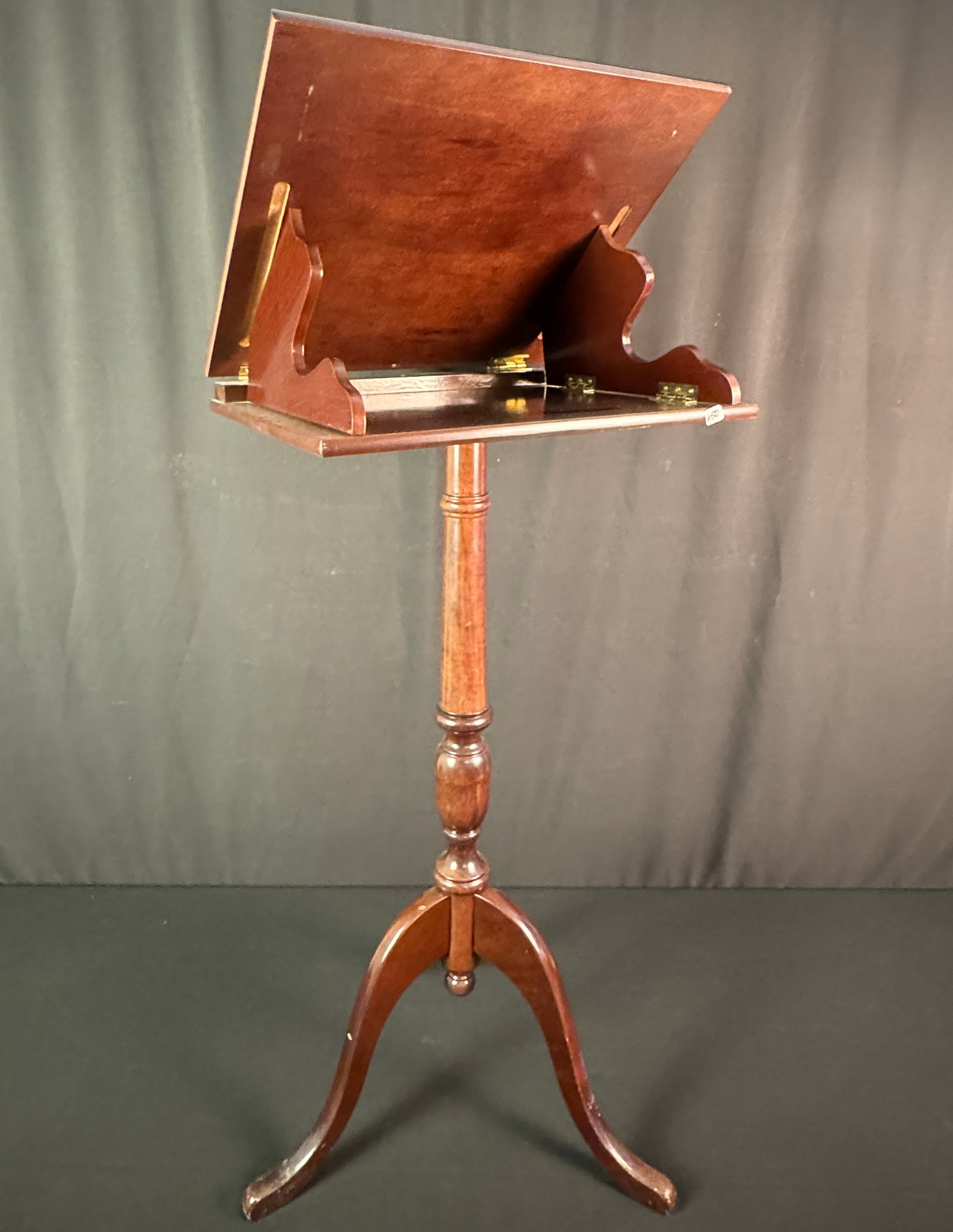Mahogany Music Stand (1 of 5)