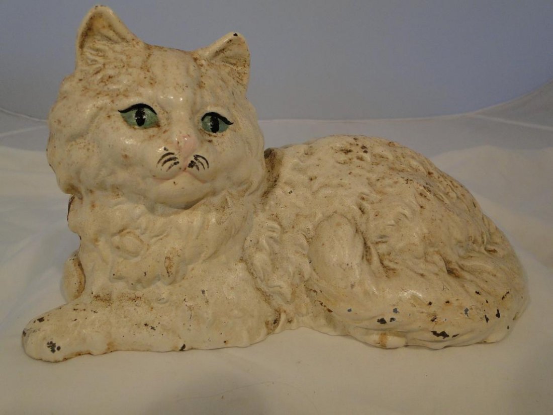 Cast iron cat doorstop: Cast iron cat doorstop