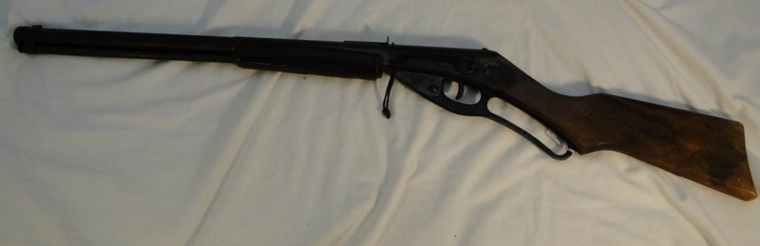 A "Red Ryder" Daisy model 40 Carbine BB gun: A "Red Ryder" Daisy model 40 Carbine BB gun