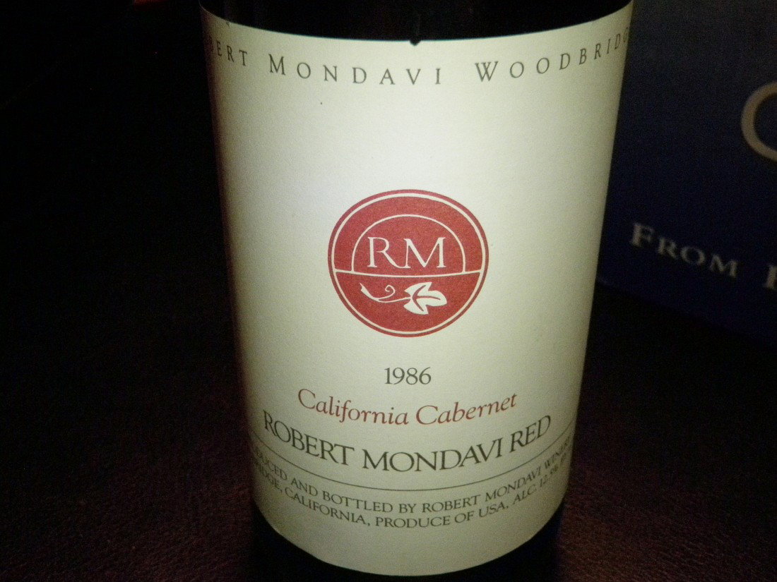 California Cabernet Robert Mondavi Red – 1986: Robert Mondavi Winery, Woodbridge, CA