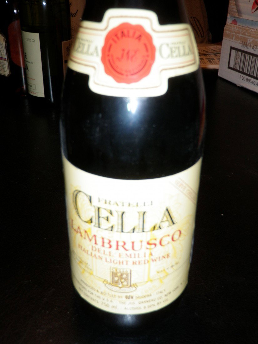 Lambrusco -: Fratelli Cella, Modena, Italy