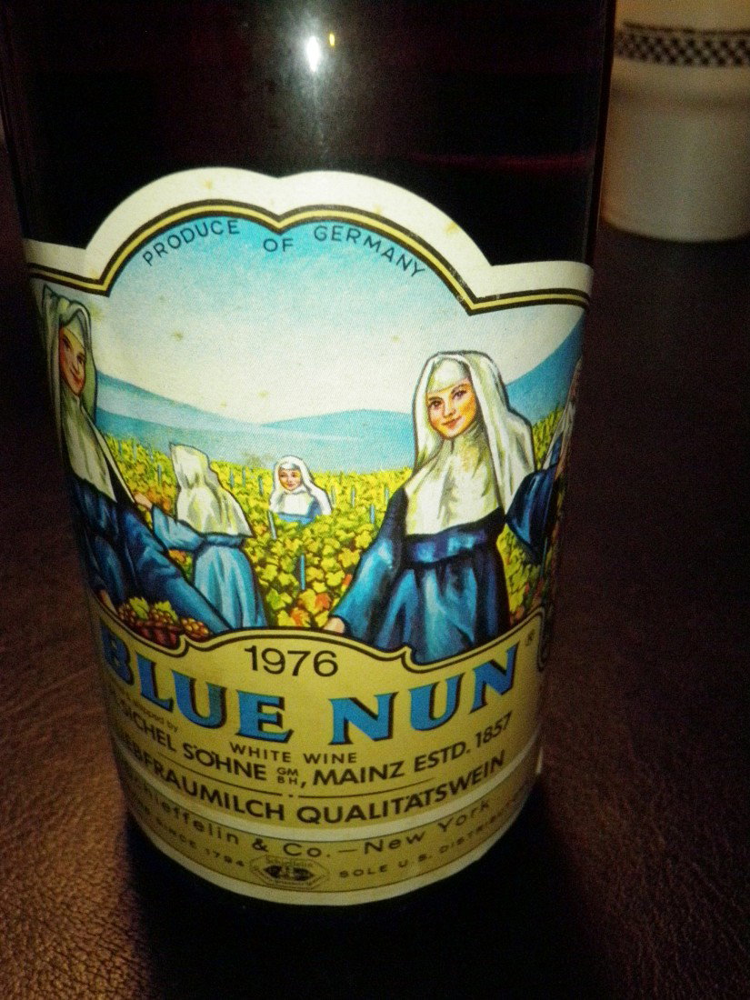 Blue Nun White Wine – 1976: H. Sichel Sohne, Germany