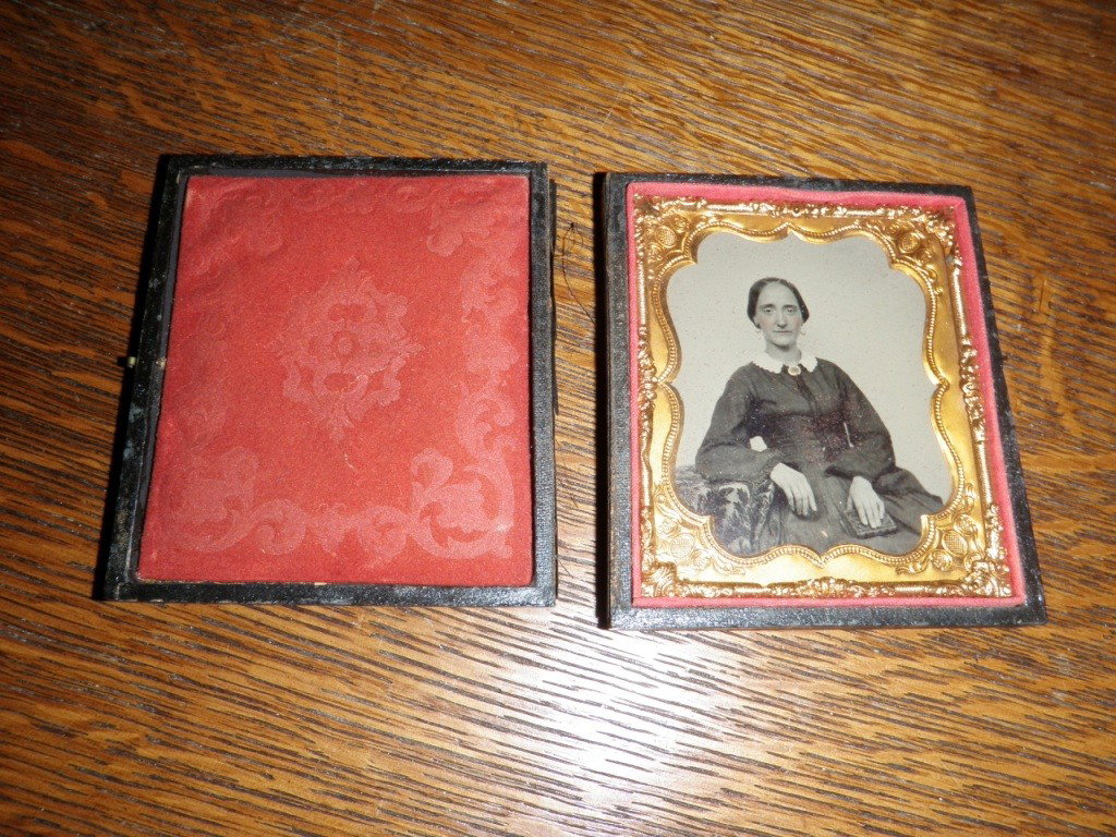 Daguerreotype: Older Woman with bible and white collar 2 3/4" x 3 1/4"