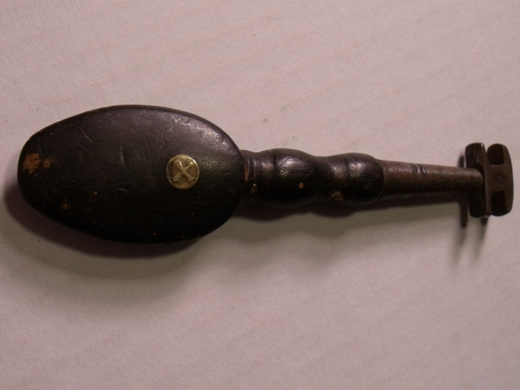 Antique Fuse Wrench: This is a fuse or a nipple wrench.
