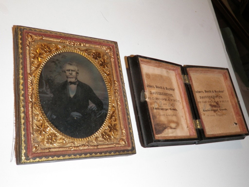 Daguerreotype: Shows older gentleman. Frame has damage, does come with additional smaller frame.
