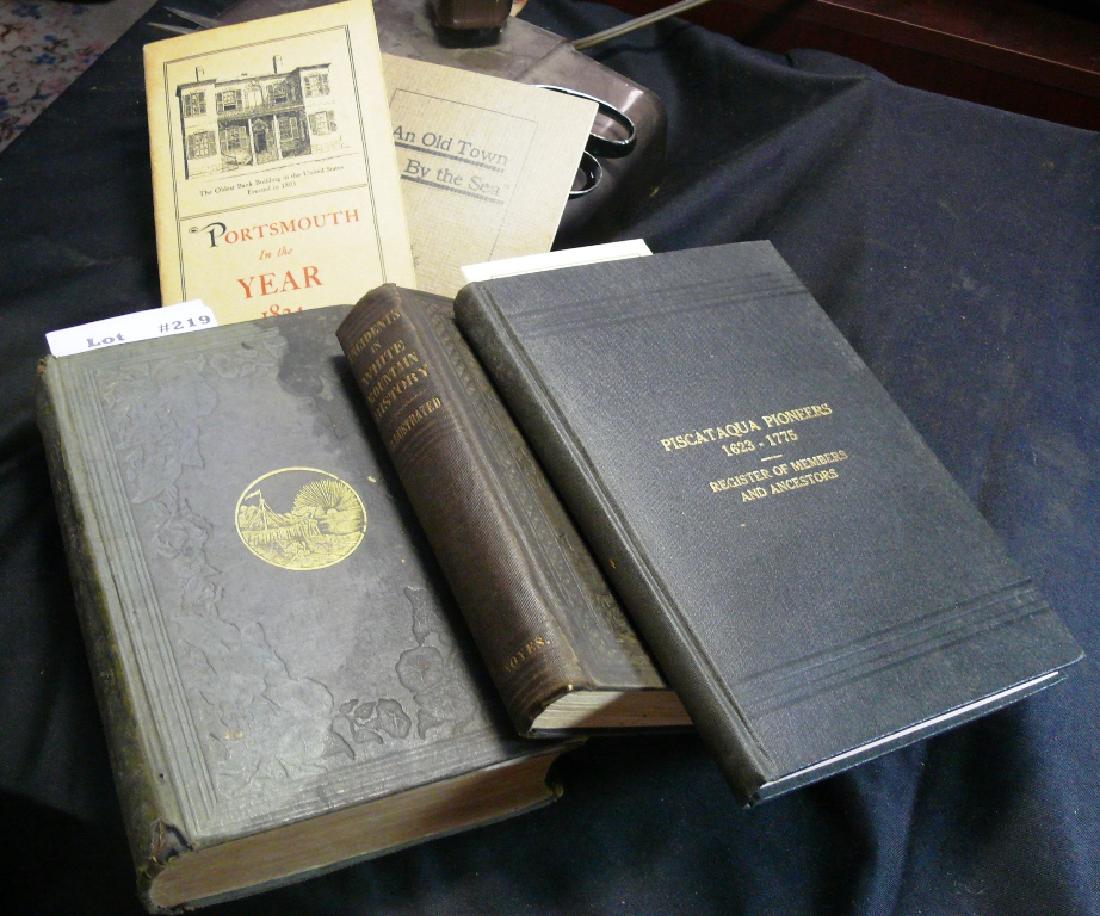 5 BOOKS : PISCATAQUA PIONEERS 1623-1775 - REGISTER OF: 5 BOOKS : PISCATAQUA PIONEERS 1623-1775 - REGISTER OF MEMBERS & ANCESTORS. SCALES, John, Ed.; Dover: Press of Chas. Whitehouse, 1919; Black covers, cover titles in gold; INCIDENTS IN WHITE MOUNTAIN HI