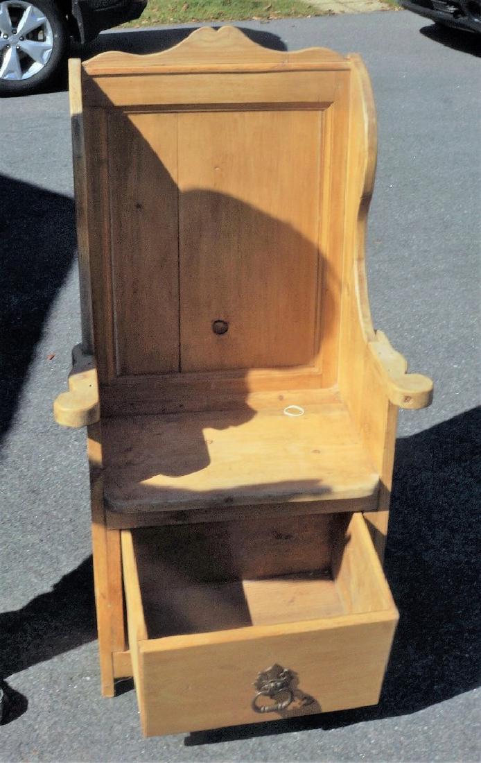 Early Wainscot Chair in White Pine w/Maple Arms (1 of 9)