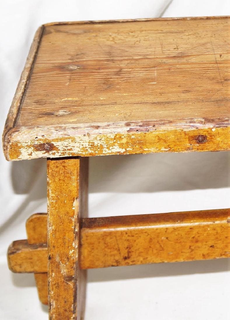 Early American Boot Jack End Maple Stool with Yellowish (1 of 10)