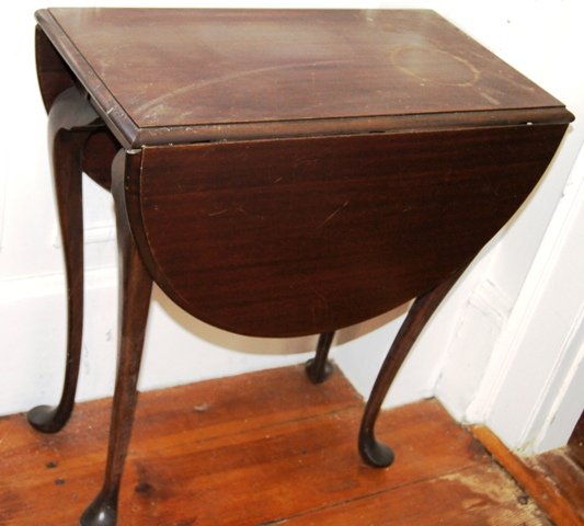 Maddox Queen Anne style swing leaf drop-leaf table: Custom made by Maddox Queen Anne style swing leaf drop-leaf table of diminutive size, custom made, ca 1910-30, 26" ht, 36" long when opened, finish has a water mark