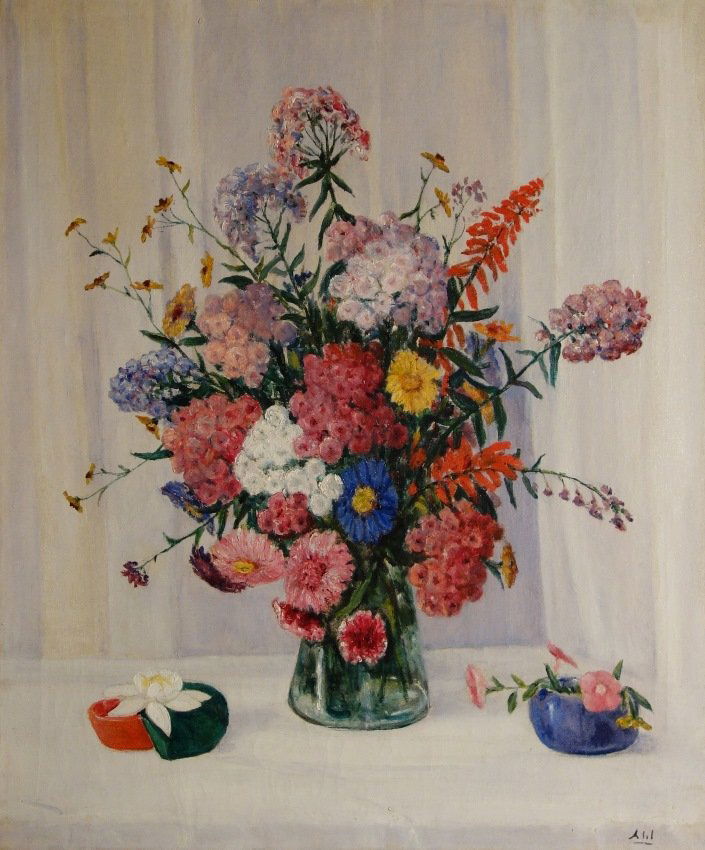 FLORAL STILL LIFE: Henry Hammond Ahl (1869 - 1953) 'Floral Still Life', 30 x 25, oil on canvas, signed lower right, framed.