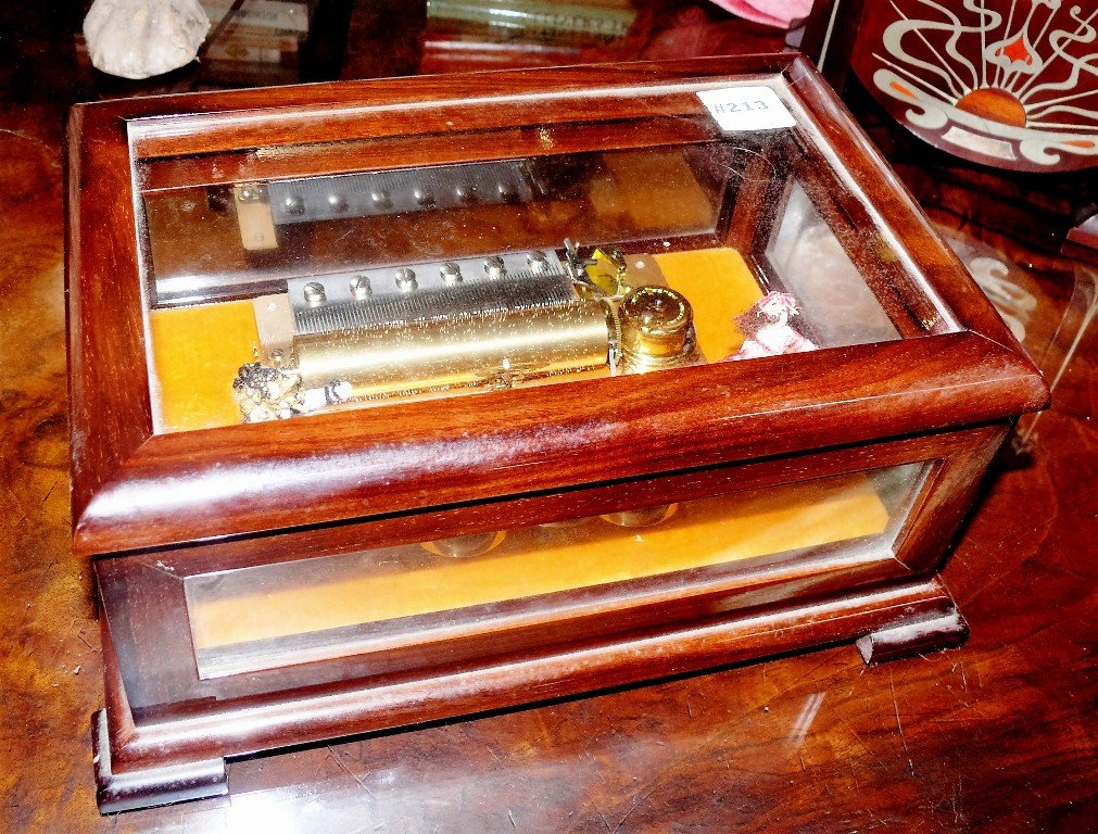 Reuge 2 ballerina dancing w/3 bells music box (1 of 7)