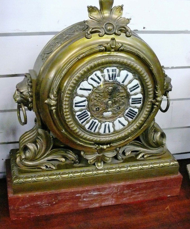 Raingo Freres Bronze & rouge marble clock w/lions (1 of 9)