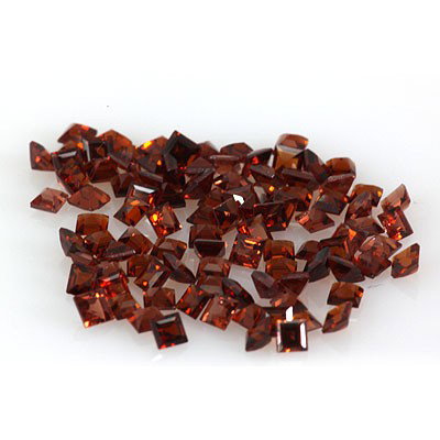 Natural Garnet Princess Cut 2x2mm 97 pcs 5.74 ctw: Natural Garnet Princess Cut 2x2mm 97 pcs 5.74 ctw **|**|** Gemstone: Red Garnet ; Jewelry Cut: Princess Cut ; Jewelry Dimension: 2x2mm ; Total Carat Weight: 5.74 ; PCS per Lot: 97PCS ; MSRP: $402