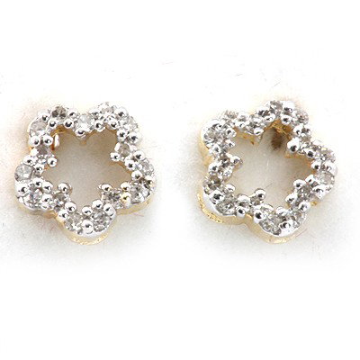 Genuine 0.12 ctw White Diamond Flower Earring 14k: Genuine 0.12 ctw White Diamond Flower Earring 14k **|**|** Main Stone: White Diamond ; Cut Style: Rd ; Total Carat Weight: 0.12; Jewelry Style: Flower ; Metal Purity: 14K ; Metal: Yellow Gold ; Total 