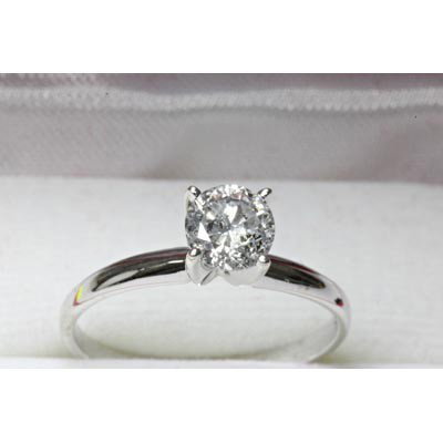 0.85ctw Diamond Solitaire Ring Color G to H, I1 to I2: 0.85ctw Diamond Solitaire Ring Color G to H, I1 to I2 **|**|** 0.85ctw Diamond Solitaire Ring Color G to H, Clarity I1 to I2 ; MSRP: $4038