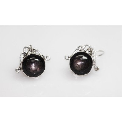 NATURAL 6.40 GRAMS RUBY STAR EARRINGS .925 STERLING SIL: NATURAL 6.40 GRAMS RUBY STAR EARRINGS .925 STERLING SIL **|**|** NATURAL 6.40 GRAMS RUBY STAR EARRINGS .925 STERLING SILVER ; MSRP: $150