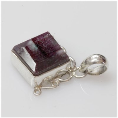 Natural 7.10 g Ruby Square .925 Sterling Silver Pendant: Natural 7.10 g Ruby Square .925 Sterling Silver Pendant **|**|** ; MSRP: $75