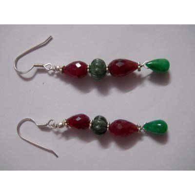 40.0 ctw Emerald and Ruby Earring .925 Sterling Silver: 40.0 ctw Emerald and Ruby Earring .925 Sterling Silver **|**|** Weight: 8.57g ; MSRP: $800