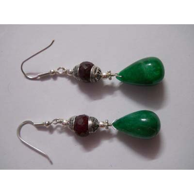 50.0 ctw Emerald and Ruby Earring .925 Sterling Silver: 50.0 ctw Emerald and Ruby Earring .925 Sterling Silver **|**|** Weight: 10.71g ; MSRP: $1200