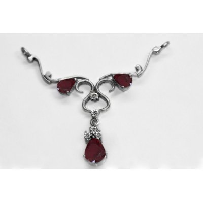 NATURAL 4.00g RUBY OVAL PENDANT .925 STERLING SILVER: NATURAL 4.00g RUBY OVAL PENDANT .925 STERLING SILVER **|**|** NATURAL 4.00g RUBY OVAL PENDANT WITH DIAMOND .925 STERLING SILVER; DIAMOND WEIGHT ; MSRP: $300
