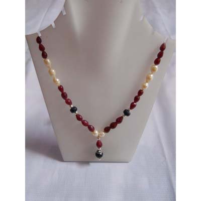 150.0 ctw Emerald Ruby and Pearl Necklace .925 Sterling: 150.0 ctw Emerald Ruby and Pearl Necklace .925 Sterling **|**|** Weight: 33.06g ; MSRP: $1200